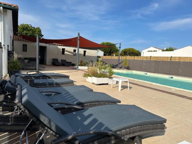 Hotel Les Jardins D'Oleron Saint-Pierre-d'Oleron Exterior foto